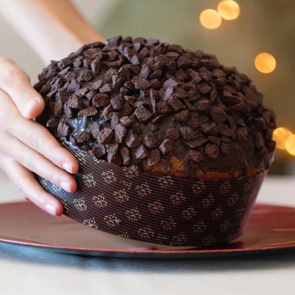 Panettone con Pepite di cioccolato di Modica IGP - La Fontana Ristorante