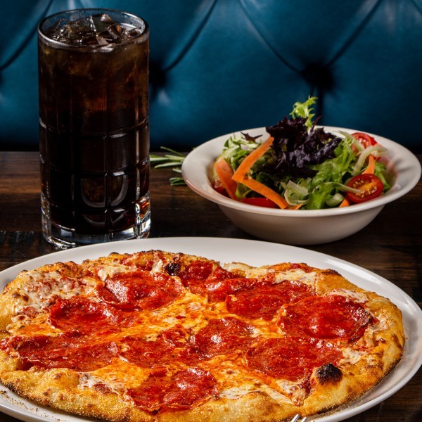 PIZZA PEPPERONI 9” - La Fontana Ristorante