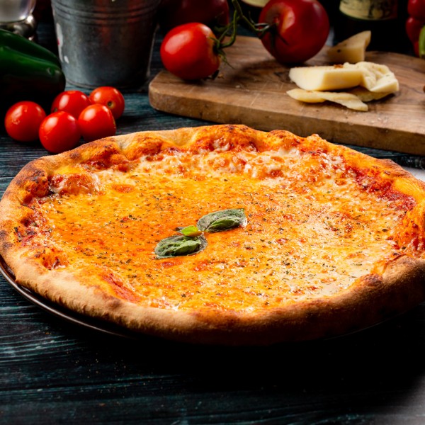 PIZZA MARGHERITA - La Fontana Ristorante